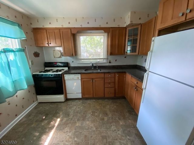 260 Merchants Ave, South Plainfield Boro, NJ 07080