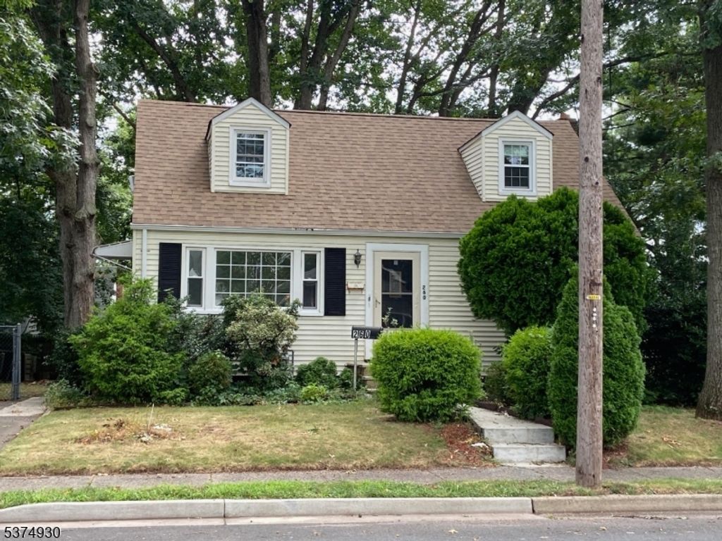 260 Merchants Ave, South Plainfield Boro, NJ 07080