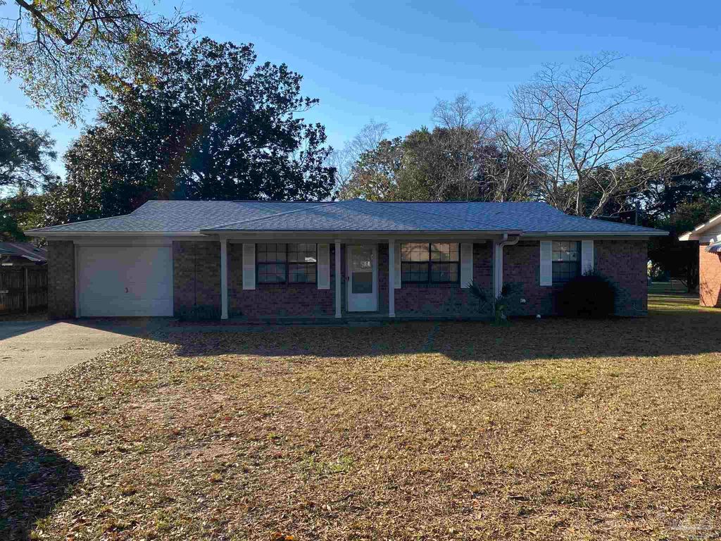 6005 Muldoon Rd, Pensacola, FL 32526