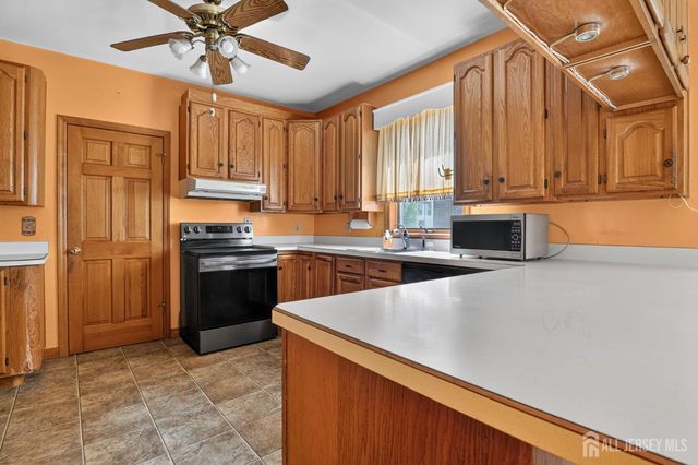 24 Highland Avenue, Highland Park, NJ 08904