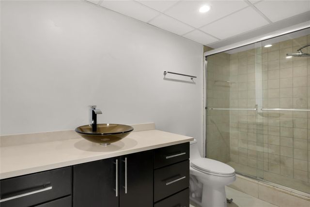 2715 N Ocean Boulevard 7D, Fort Lauderdale, FL 33308