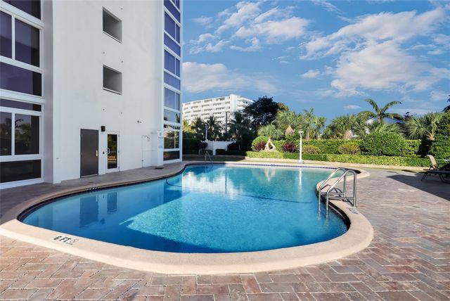 2715 N Ocean Boulevard 7D, Fort Lauderdale, FL 33308