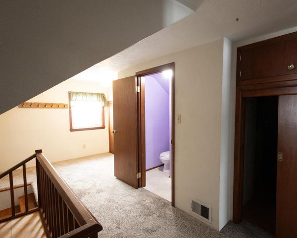 259 N WASHINGTON STREET, Oconto Falls, WI 54154