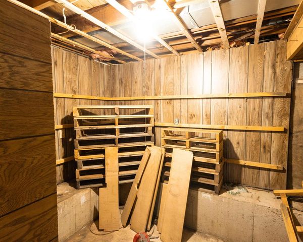 259 N WASHINGTON STREET, Oconto Falls, WI 54154