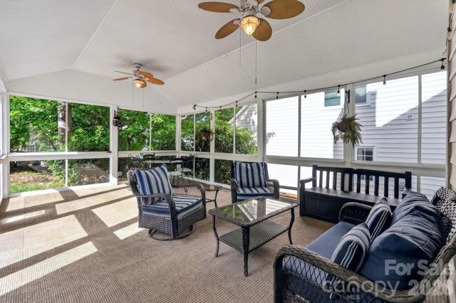8921 Glade Court, Huntersville, NC 28078
