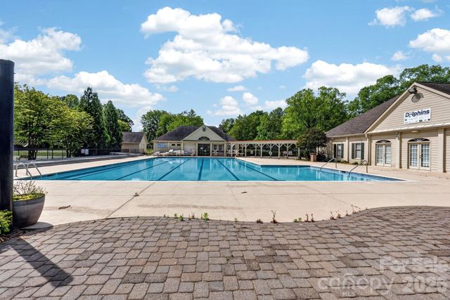 8921 Glade Court, Huntersville, NC 28078