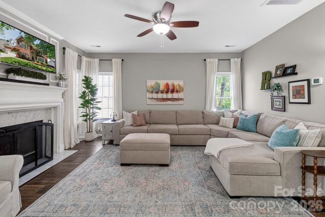 8921 Glade Court, Huntersville, NC 28078