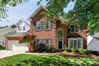 8921 Glade Court, Huntersville, NC 28078