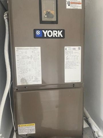 900 NE 26 ST 15, Wilton Manors, FL 33305