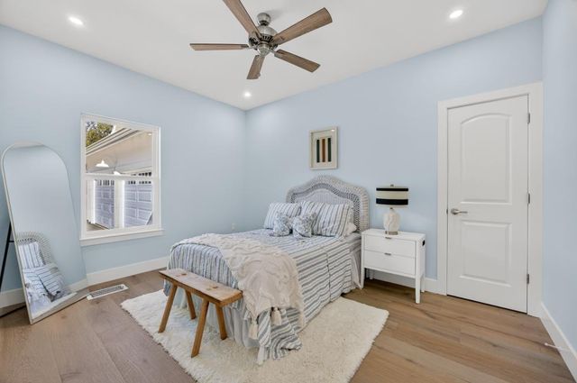 25265 Carlsbad Ave, Davis, CA 95616