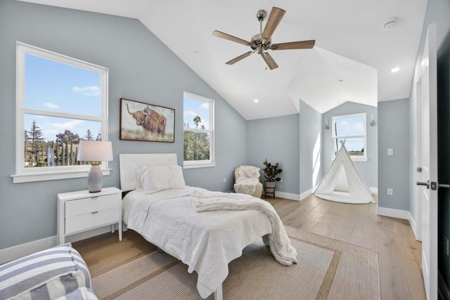 25265 Carlsbad Ave, Davis, CA 95616