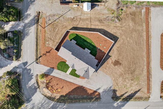 25265 Carlsbad Ave, Davis, CA 95616