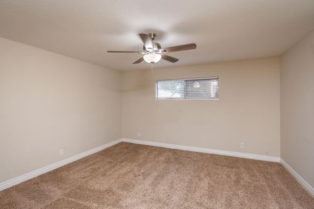 25265 Carlsbad Ave, Davis, CA 95616