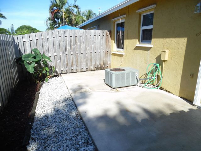 3986 Hernden Drive, Lake Worth, FL 33461
