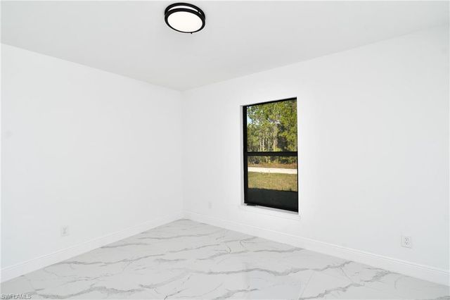 3417 57th ST W, Lehigh Acres, FL 33971