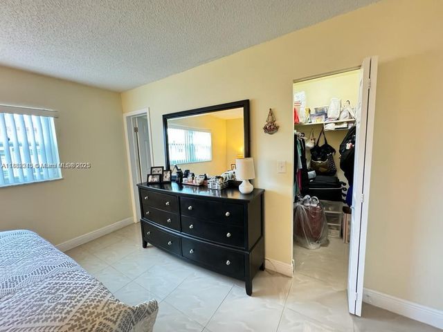 5300 Washington St I208, Hollywood, FL 33021