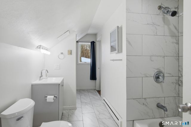 590 North Walnut Street, Waterbury, CT 06704