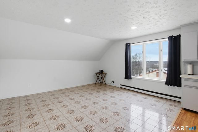 590 North Walnut Street, Waterbury, CT 06704