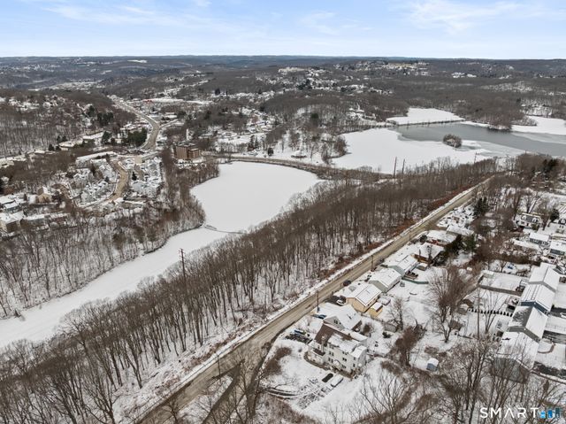 590 North Walnut Street, Waterbury, CT 06704