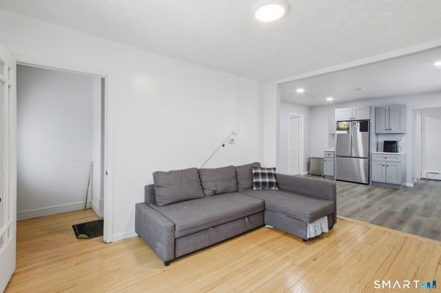 590 North Walnut Street, Waterbury, CT 06704