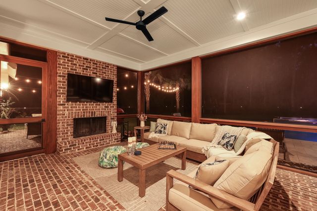 4085 Seabiscuit Lane, Awendaw, SC 29429