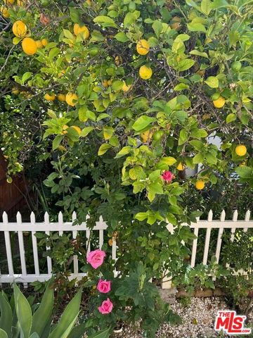 4503 Tobias Avenue, Sherman Oaks, CA 91403