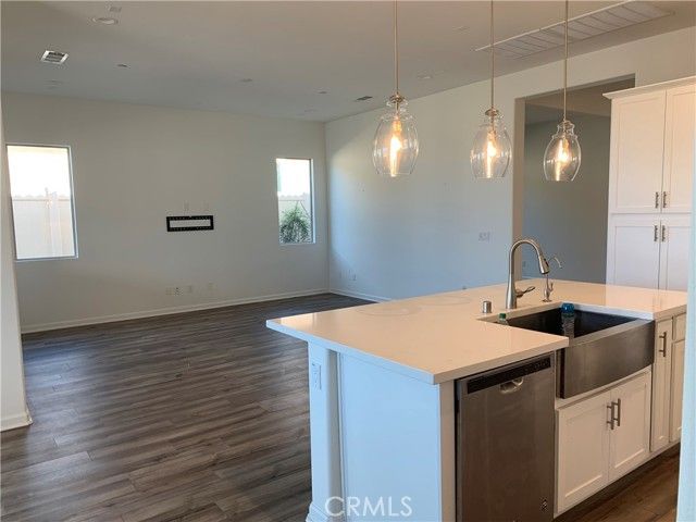 24231 Evesong Drive, Corona, CA 92880