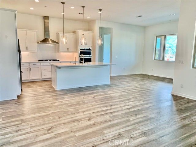 24231 Evesong Drive, Corona, CA 92880