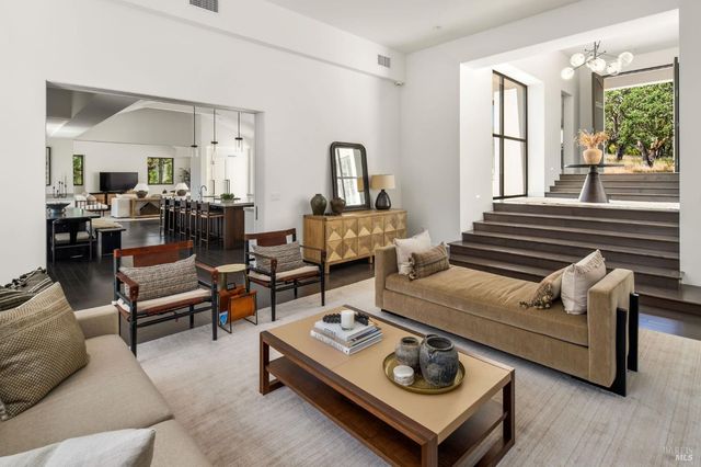 9359 Ladera Rd, Glen Ellen, CA 95442