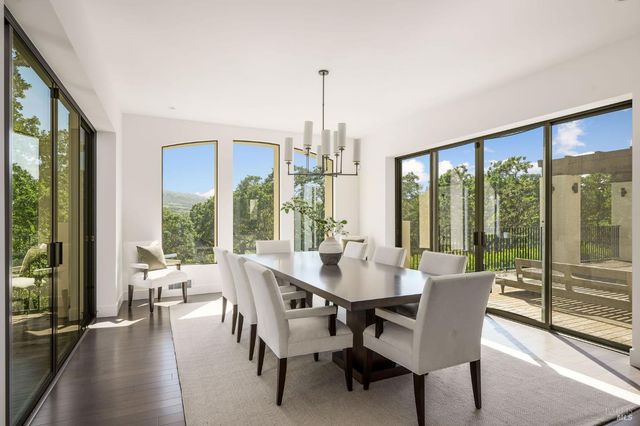 9359 Ladera Rd, Glen Ellen, CA 95442