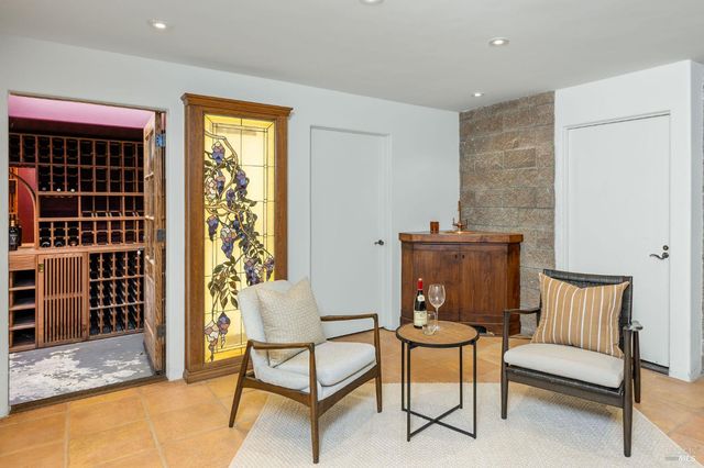 9359 Ladera Rd, Glen Ellen, CA 95442