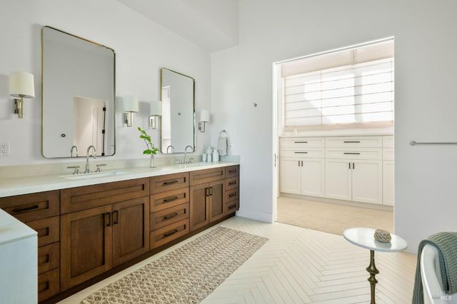 9359 Ladera Rd, Glen Ellen, CA 95442