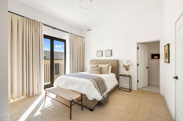 9359 Ladera Rd, Glen Ellen, CA 95442