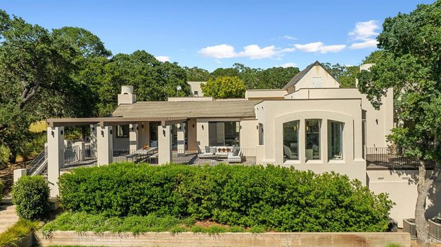 9359 Ladera Rd, Glen Ellen, CA 95442