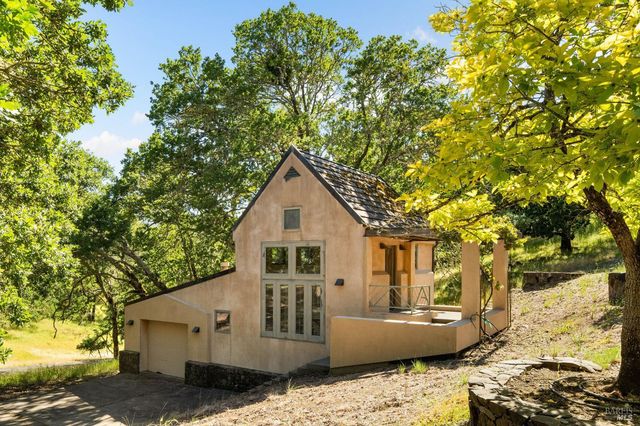 9359 Ladera Rd, Glen Ellen, CA 95442