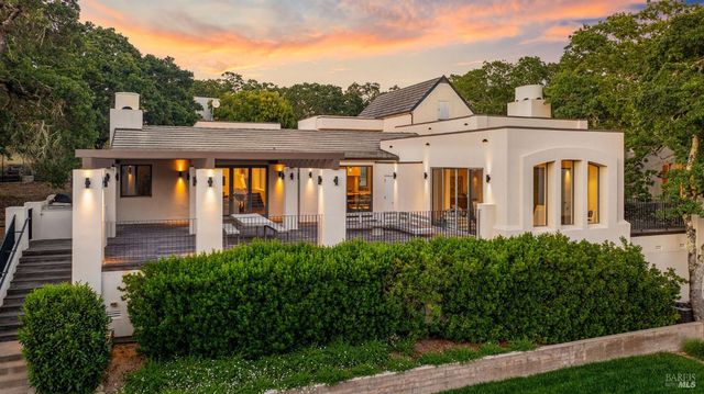 9359 Ladera Rd, Glen Ellen, CA 95442