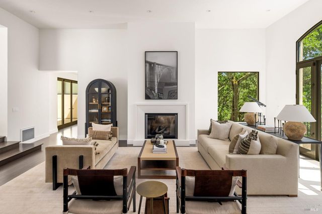 9359 Ladera Rd, Glen Ellen, CA 95442