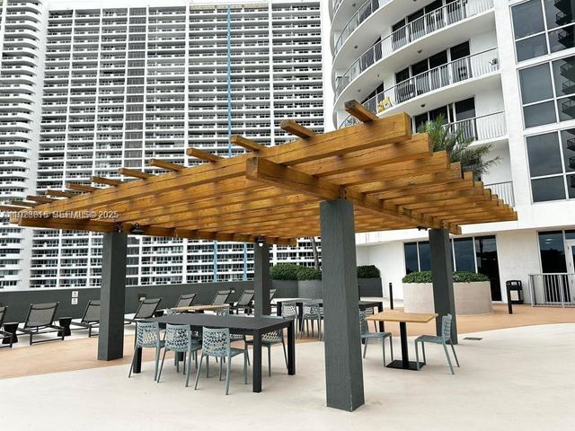 1750 N Bayshore Dr 3109, Miami, FL 33132