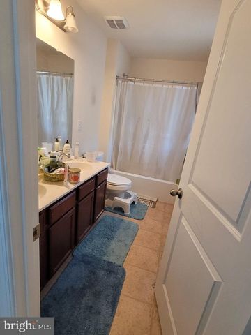 1777 BRIGADE CT, Newark, DE 19702