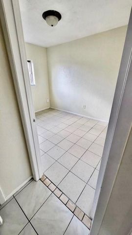 1546 Daisey Bell Lane, Houston, TX 77067