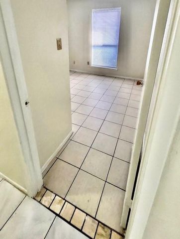 1546 Daisey Bell Lane, Houston, TX 77067