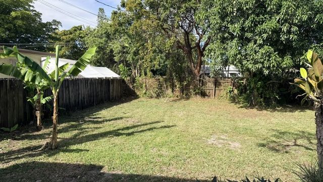 2745 Funston Street, Hollywood, FL 33020