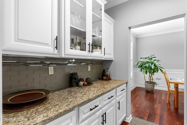 828 Clover Fields Lane, Knoxville, TN 37932