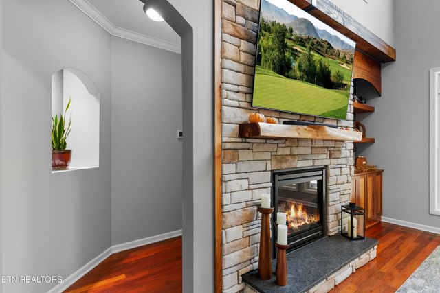 828 Clover Fields Lane, Knoxville, TN 37932