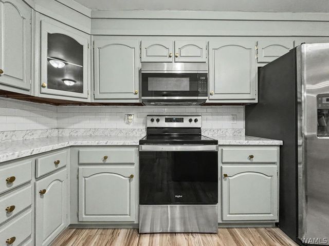 13757 Crystal Lake, Coker, AL 35452