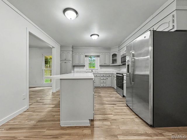 13757 Crystal Lake, Coker, AL 35452