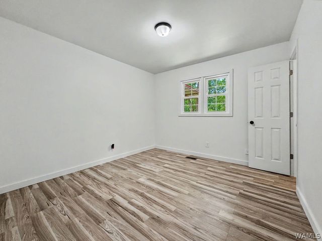 13757 Crystal Lake, Coker, AL 35452