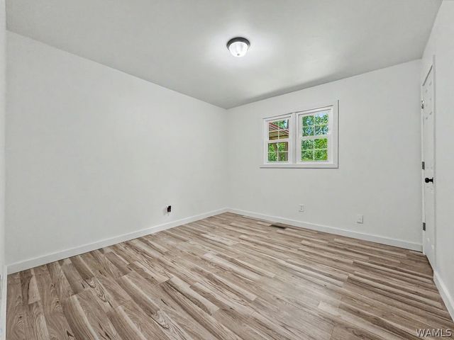 13757 Crystal Lake, Coker, AL 35452