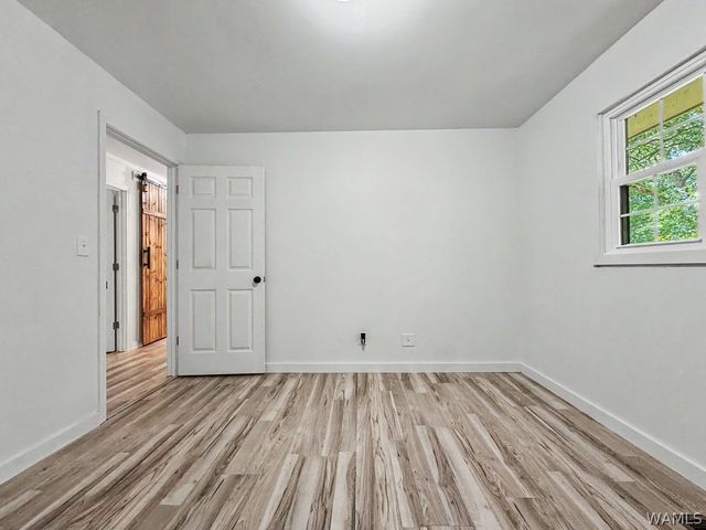 13757 Crystal Lake, Coker, AL 35452