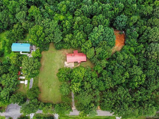 13757 Crystal Lake, Coker, AL 35452